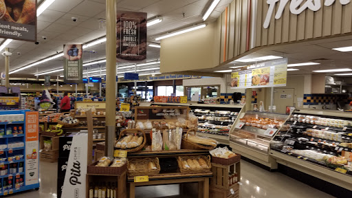 Grocery Store «Food Lion», reviews and photos, 2930 W Main St, Durham, NC 27705, USA