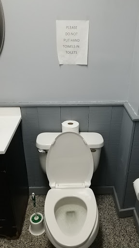 Used Car Dealer «Rose Automotive», reviews and photos, 110 N Erie Blvd, Hamilton, OH 45011, USA