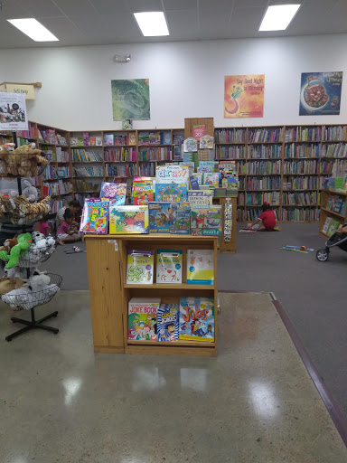 Shopping Mall «NorthOaks Shopping Center», reviews and photos, Farm to Market 1960 Rd W & Breck St, Houston, TX 77066, USA