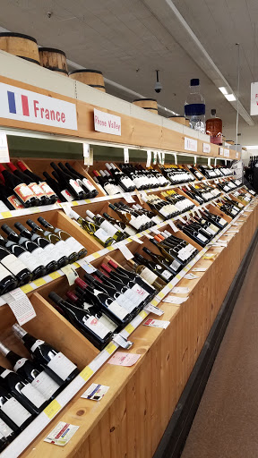 Liquor Store «Circus Wines Beer & Spirits», reviews and photos, 56 Newman Springs Rd, Red Bank, NJ 07701, USA