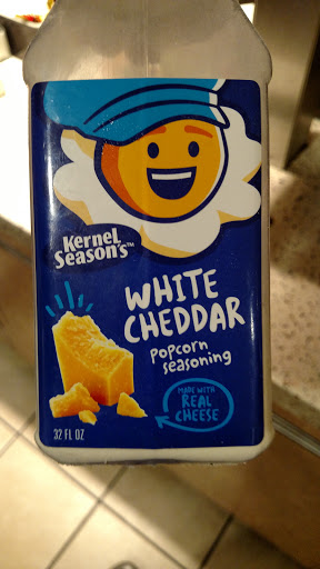 Movie Theater «B&B Theatres Overland Park 16», reviews and photos, 8601 W 135th St, Overland Park, KS 66223, USA