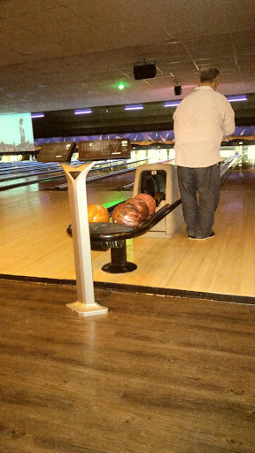 Bowling Alley «AMF Bristol Pike Lanes», reviews and photos, 2501 Bristol Pike, Croydon, PA 19021, USA