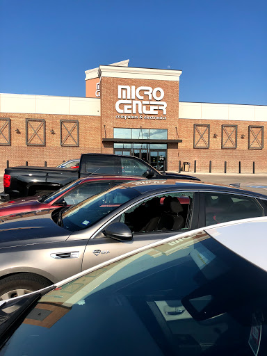 Computer Store «Micro Center», reviews and photos, 5305 S Rice Ave, Houston, TX 77081, USA