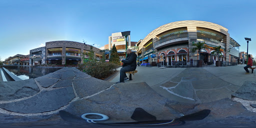 Ridge Hill, 1 Ridge Hill Boulevard, Yonkers, NY 10710, USA, 