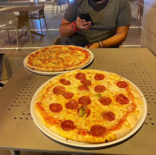 رونالدوز بيتزا 