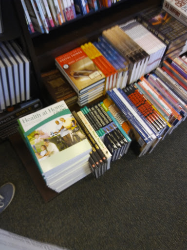 Book Store «Barnes & Noble», reviews and photos, 3120 Fairlane Dr, Allen Park, MI 48101, USA
