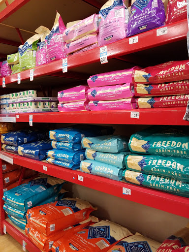 Pet Supply Store «Petco Animal Supplies», reviews and photos, 1835 E Guadalupe Rd #112, Tempe, AZ 85283, USA