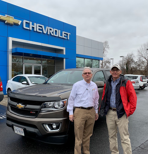 Chevrolet Dealer «Country Chevrolet», reviews and photos, 11 E Lee Hwy, Warrenton, VA 20186, USA