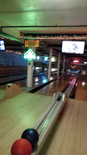 Bowling Alley «Ran-Ham Bowling Center», reviews and photos, 490 1/2 Hamline Ave S, St Paul, MN 55116, USA