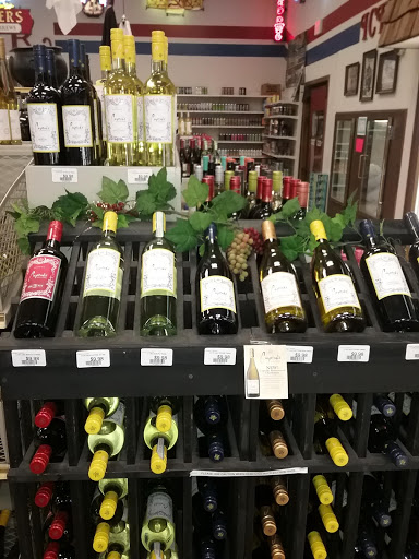 Wine Store «Lincoln Liquors», reviews and photos, 10 Summer St, Chelmsford, MA 01824, USA