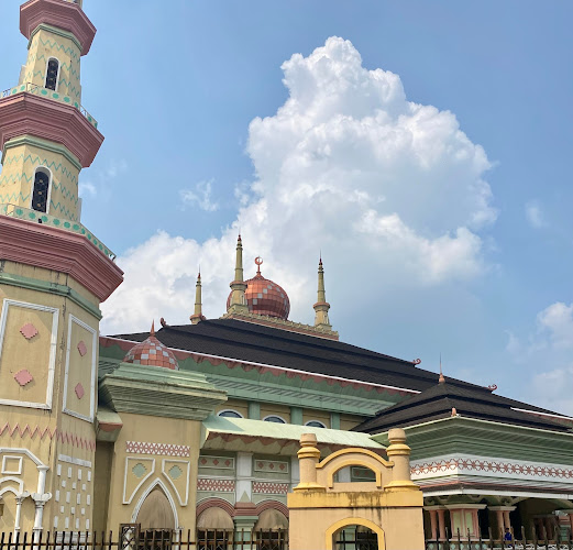 Masjid Raya Al-Bantani