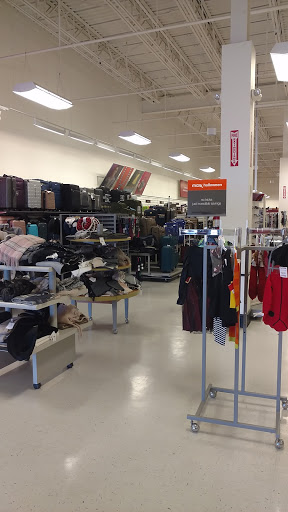Department Store «T.J. Maxx», reviews and photos, 225 High St #17, Ellsworth, ME 04605, USA