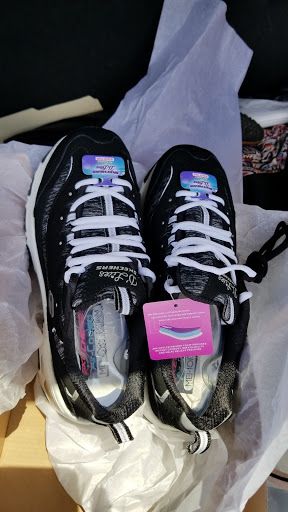 Shoe Store «WSS», reviews and photos, 3000 W Century Blvd, Inglewood, CA 90303, USA