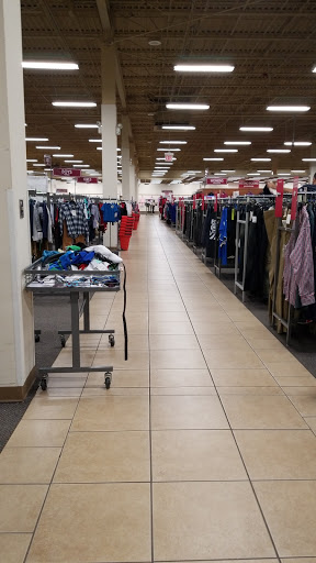 Clothing Store «Burlington Coat Factory», reviews and photos, 1300 N Larkin Ave, Joliet, IL 60435, USA
