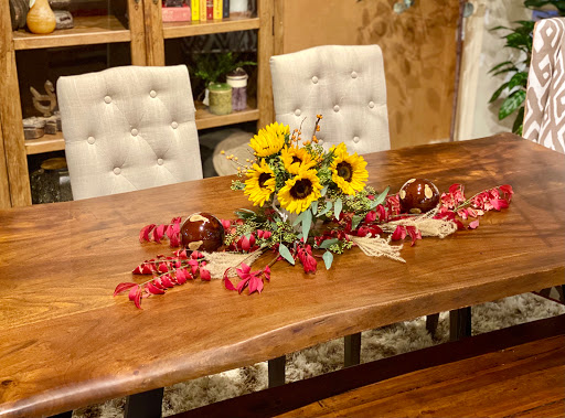 Furniture Store «Merridian Home Furnishings», reviews and photos, 2909 Sidco Dr, Nashville, TN 37204, USA