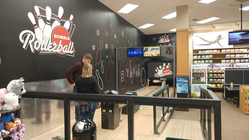 Sporting Goods Store «SCHEELS», reviews and photos, 2800 S Columbia Rd, Grand Forks, ND 58201, USA