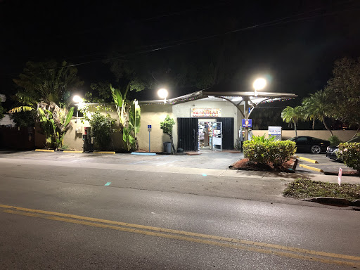 Grocery Store «Westside Market», reviews and photos, 1029 W Las Olas Blvd, Fort Lauderdale, FL 33312, USA
