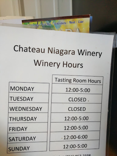 Winery «Chateau Niagara Winery», reviews and photos, 2466 W Creek Rd, Burt, NY 14028, USA