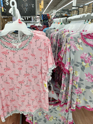 Discount Store «Walmart», reviews and photos, 164 Danbury Rd, New Milford, CT 06776, USA