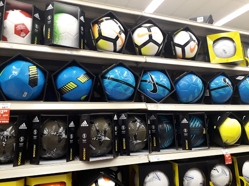 Sporting Goods Store «Academy Sports + Outdoors», reviews and photos, 7513 N Interstate Hwy 35, Austin, TX 78752, USA