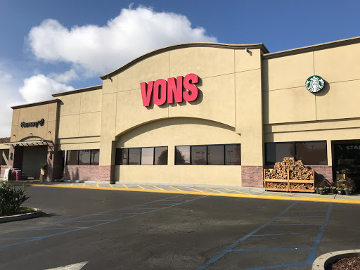Grocery Store «Vons», reviews and photos, 1440 W 25th St, San Pedro, CA 90732, USA