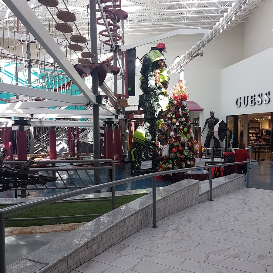 The Outlet 66 Mall