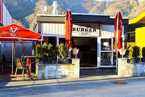 Burger Snacks Café image