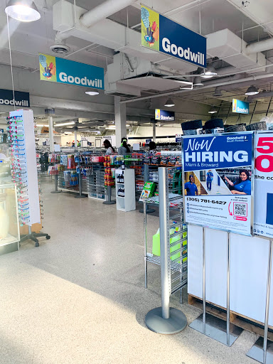 Thrift Store «Goodwill», reviews and photos, 17631 S Dixie Hwy, Palmetto Bay, FL 33157, USA