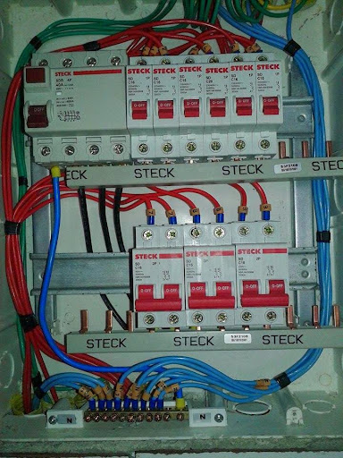 Logo da empresa - SOS ELETRICISTA OBRAS
