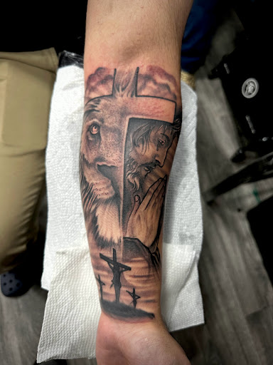 Explore roots tattoo ideas, creative tattoo ideas in Uvalde, available at Artistik Kreationz 96