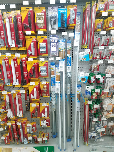 Hardware Store «Charleston Ace Hardware», reviews and photos, 1320 E St, Charleston, IL 61920, USA