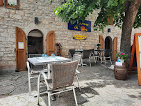 Atmosphère du Restaurant Crêperie le pêcheur de lune à Gorges du Tarn Causses - n°1