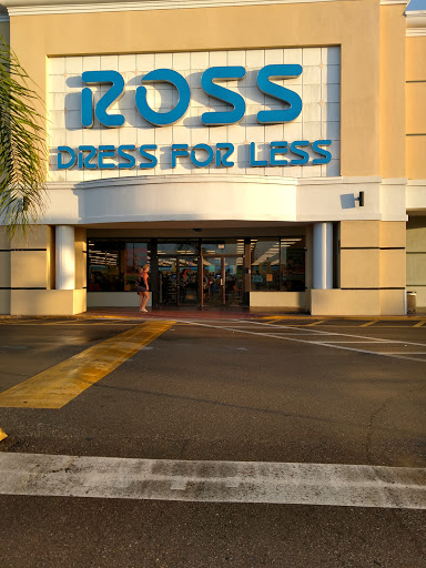 Clothing Store «Ross Dress for Less», reviews and photos, 835 Cortez Rd W, Bradenton, FL 34207, USA