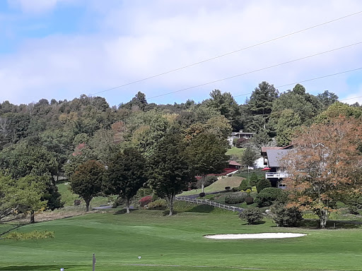 Golf Course «Mountain Glen Golf Club», reviews and photos, 1 Club house Dr, Newland, NC 28657, USA