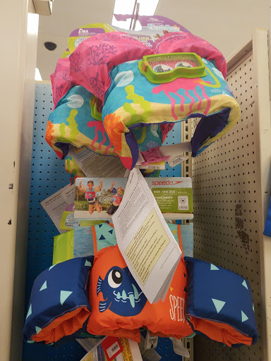 Department Store «Target», reviews and photos, 356 12th St SW, Forest Lake, MN 55025, USA