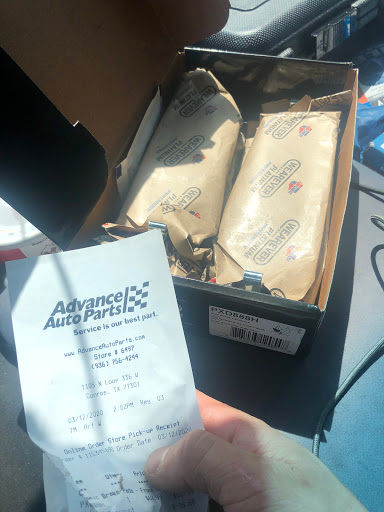 Auto Parts Store «Advance Auto Parts», reviews and photos, 1105 N Loop 336 W, Conroe, TX 77301, USA