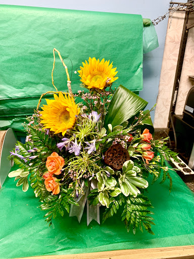 Florist «Merrimon Florist Inc», reviews and photos, 329 Merrimon Ave, Asheville, NC 28801, USA