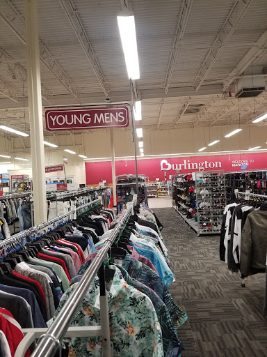 Clothing Store «Burlington Coat Factory», reviews and photos, 229 NJ-73, Marlton, NJ 08053, USA