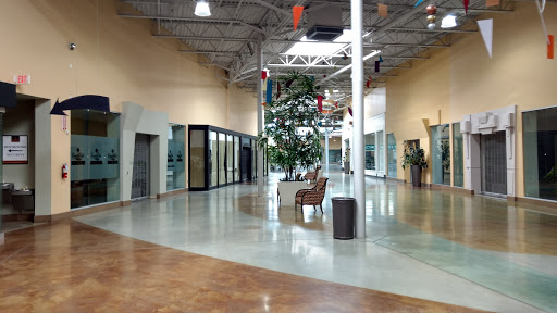 Shopping Mall «Country Club Plaza», reviews and photos, 2310 Watt Ave, Sacramento, CA 95825, USA