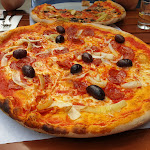 Photo n°1 de l'avis de Swetlana.a fait le 07/06/2022 à 14:15 sur le  Piazza Bra à Berlin