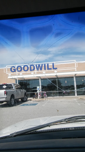 Thrift Store «Goodwill», reviews and photos