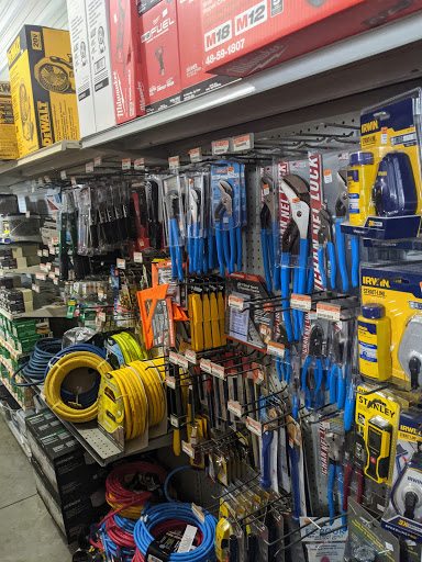 Grocery Store «Nauvoo Family Market», reviews and photos, 15979 Nauvoo Rd, Middlefield, OH 44062, USA