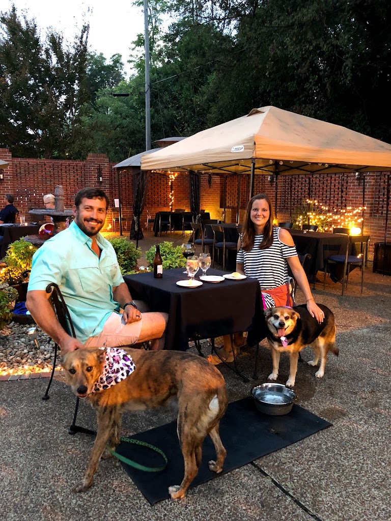 Beatrice at The Glover Restaurant 35976