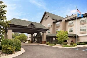 Country Inn & Suites by Radisson, St. Cloud East, MN image