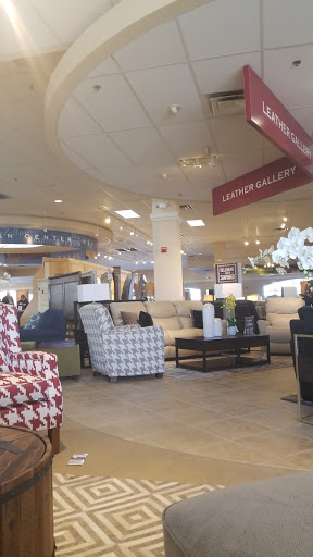 Furniture Store «La-Z-Boy Furniture Galleries», reviews and photos, 7311 Atlas Walk Way, Gainesville, VA 20155, USA