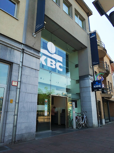 Beoordelingen van KBC Bank Genk-Centrum in Genk - Bank