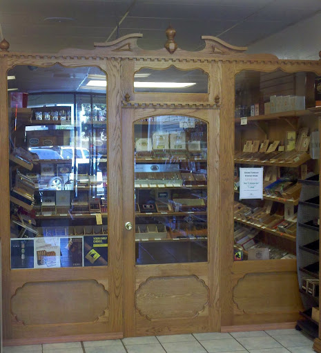 Tobacco Shop «Crown Tobacco Smoke Shop», reviews and photos, 4950 W 190th St, Torrance, CA 90503, USA