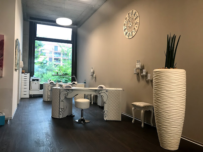 House of Beauty Winterthur - Friseursalon