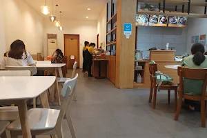 Uniku Taiwanese Restaurant image