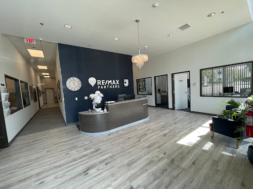 Real Estate Agency «Re/Max Partners», reviews and photos, 390 N McKinley St #106, Corona, CA 92879, USA